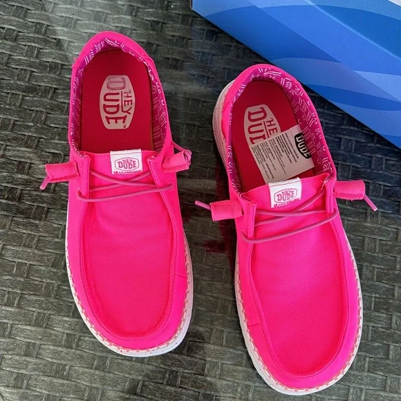 Wendy/ Canvas Hey Dude Size 8 - Picture 2 of 8